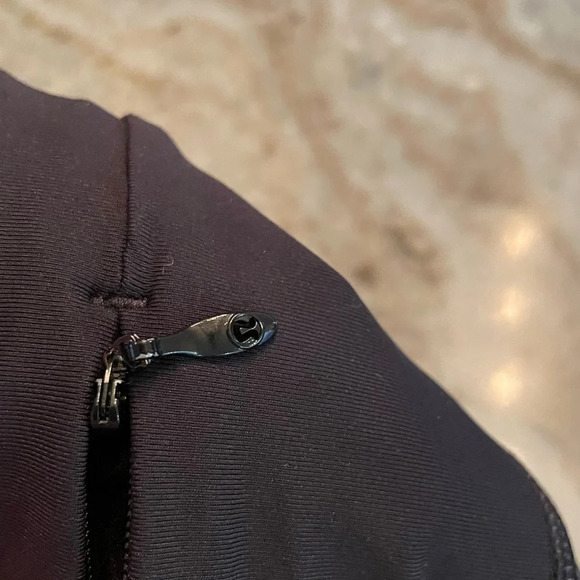 Lululemon Speed Tight II *Full-On Luxtreme
Sequin Snake Slate Black / Black - Picture 6 of 11